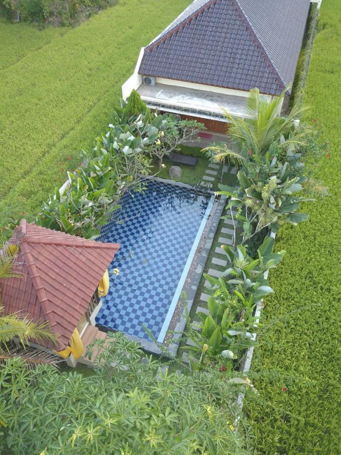 Rosseno Villa Yogyakarta Exterior foto